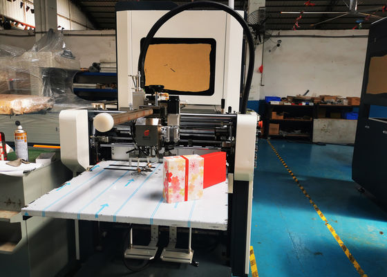 Caixa de colagem de papel da máquina ISO9001 do presente que posiciona a cola para a caixa rígida