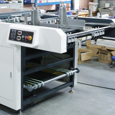 Máquina de corte rígida do sulco do cartão da caixa da precisão alta para a capa do livro de papel da tampa
