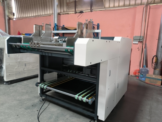 Máquina de Grooving Automática em V - A Solução Última para Grooving de Cartão Eficiente na Fabricação de Caixas Rígidas.