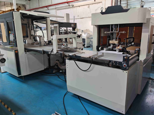 Máquina rígida da cartonagem dos multi doces funcionais automáticos de W400mm para envolver