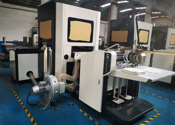 Máquina 40pcs/Min Book Cover Wrapping Machine do forro ISO9001 de papel