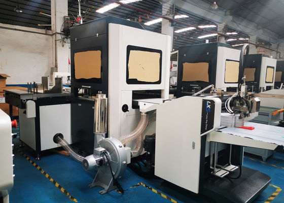 Sistema de aplicação de cola semiautomático para linha de fabricação de revestimento de caixa rígida