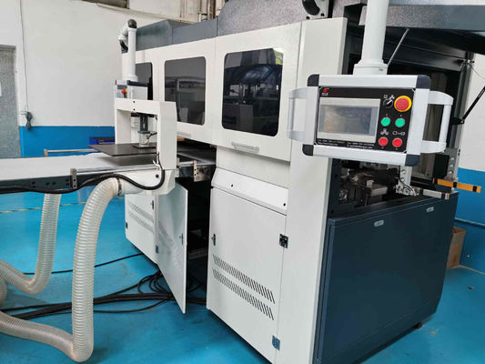 Máquina rígida 45pcs/Min da fabricação da caixa da máquina móvel da cartonagem