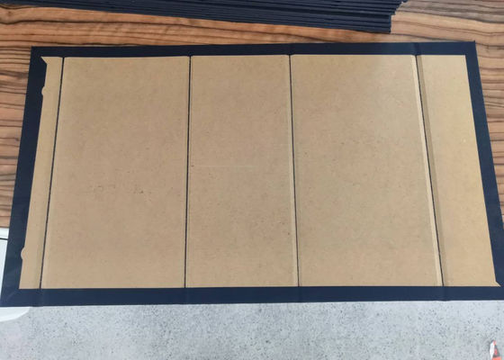 Caso automático da placa do jogo que faz a máquina da fabricação da tampa do móbil da máquina para trás