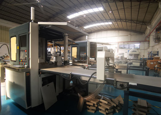 Máquina de colagem de papel rígida de Shoebox que posiciona a máquina para a produção rígida da caixa