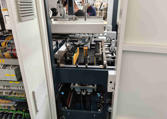 largura 50mm da caixa de 40pcs/Min Packaging Box Making Machine 250mm