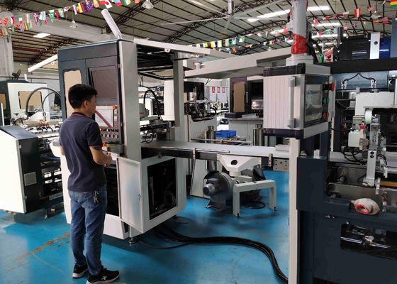 Tray Packaging Box Making Machine industrial rígido para envolver a caixa