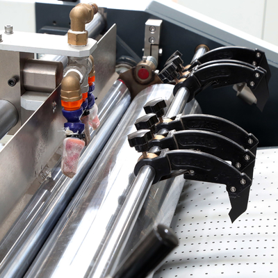 Máquina automática de fabricação de caixas e máquinas de fabricação de caixas